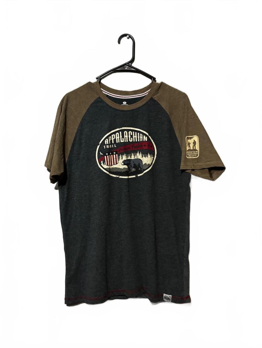 Red Thread P51 Appalachian Trail Premium Outdoor Raglan T-Shirt Medium